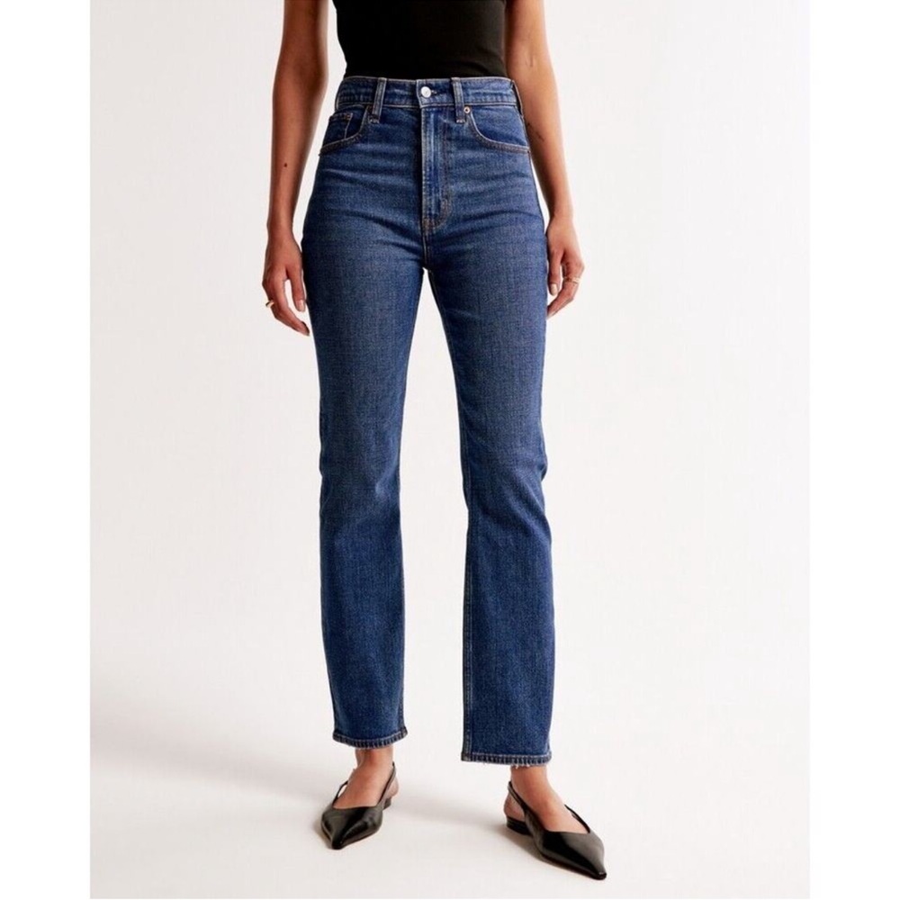 Abercrombie & Fitch Ultra High Rise Ankle Straight Jeans